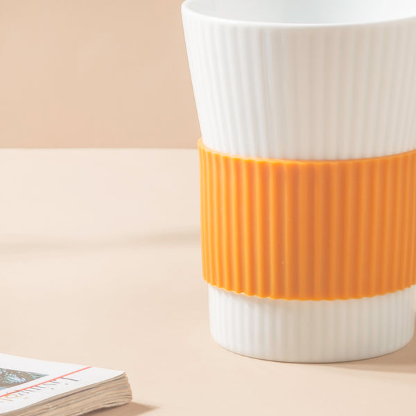 White Ribbed Tumbler With Silicone Band 350 ml